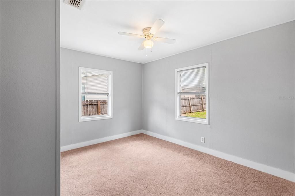 For Sale: $235,000 (3 beds, 1 baths, 1344 Square Feet)