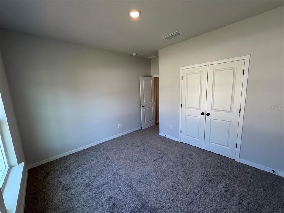For Sale: $424,017 (3 beds, 2 baths, 1639 Square Feet)