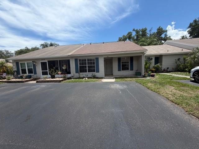For Rent: $1,795 (2 beds, 1 baths, 939 Square Feet)