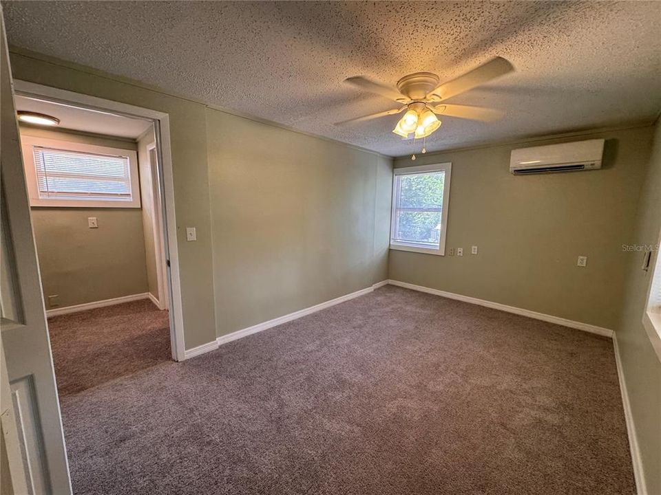 For Rent: $1,500 (2 beds, 1 baths, 850 Square Feet)