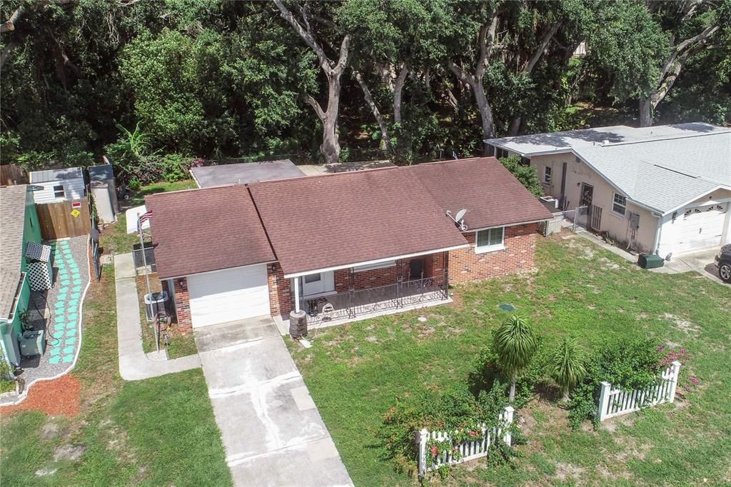 For Sale: $245,000 (2 beds, 2 baths, 1066 Square Feet)
