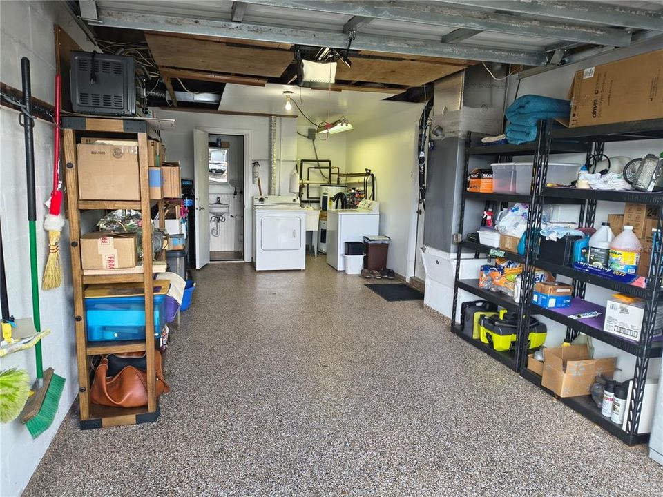 For Sale: $245,000 (2 beds, 2 baths, 1066 Square Feet)