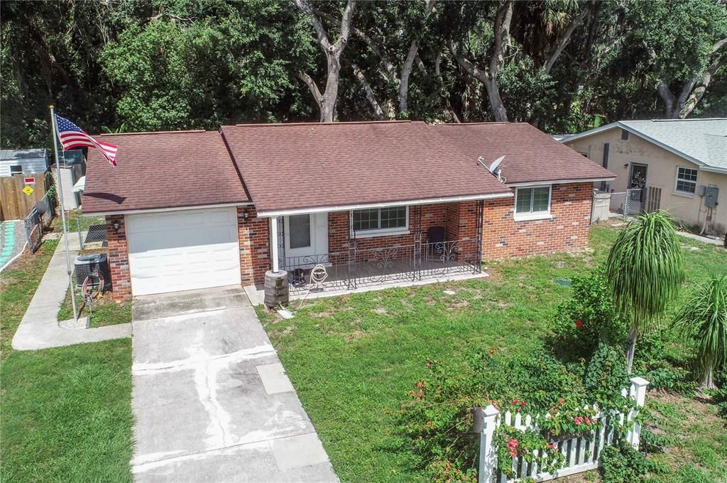 For Sale: $245,000 (2 beds, 2 baths, 1066 Square Feet)