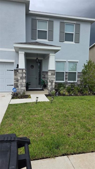 For Rent: $3,500 (4 beds, 3 baths, 3313 Square Feet)