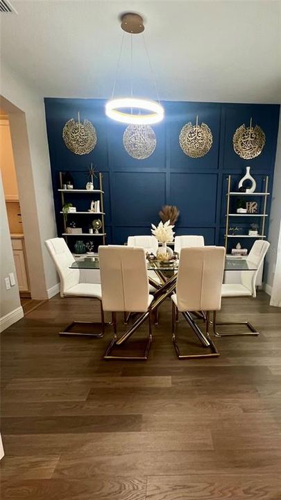 For Rent: $3,500 (4 beds, 3 baths, 3313 Square Feet)