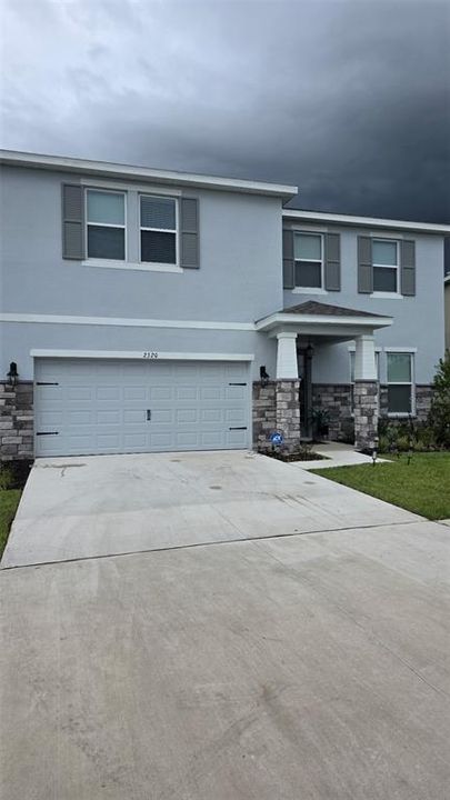 For Rent: $3,500 (4 beds, 3 baths, 3313 Square Feet)