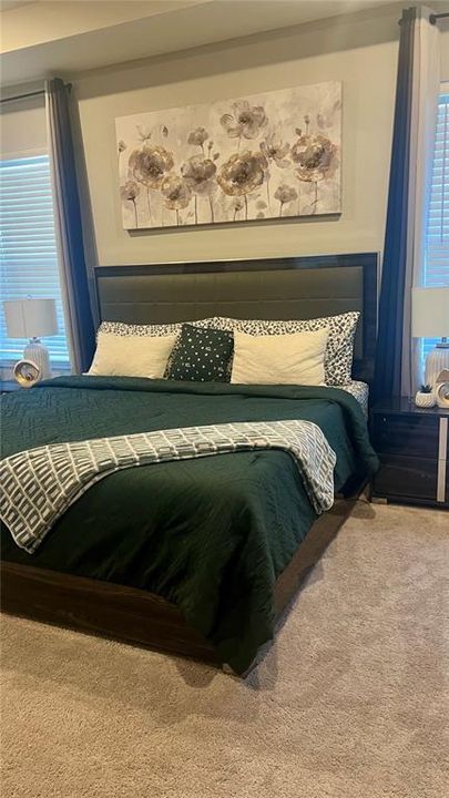 For Rent: $3,500 (4 beds, 3 baths, 3313 Square Feet)