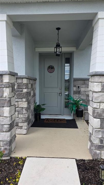 For Rent: $3,500 (4 beds, 3 baths, 3313 Square Feet)