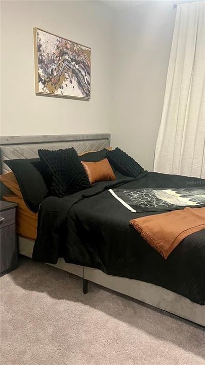 For Rent: $3,500 (4 beds, 3 baths, 3313 Square Feet)