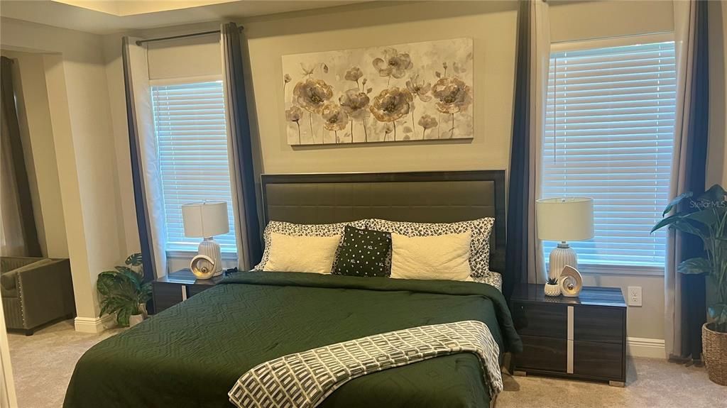For Rent: $3,500 (4 beds, 3 baths, 3313 Square Feet)