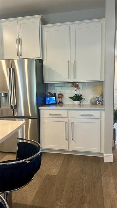 For Rent: $3,500 (4 beds, 3 baths, 3313 Square Feet)
