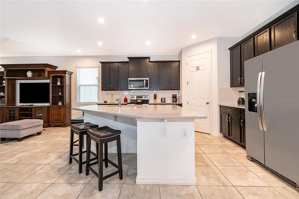 En Venta: $589,000 (7 camas, 6 baños, 3533 Pies cuadrados)