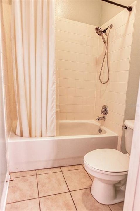 En Venta: $650,000 (5 camas, 3 baños, 3000 Pies cuadrados)