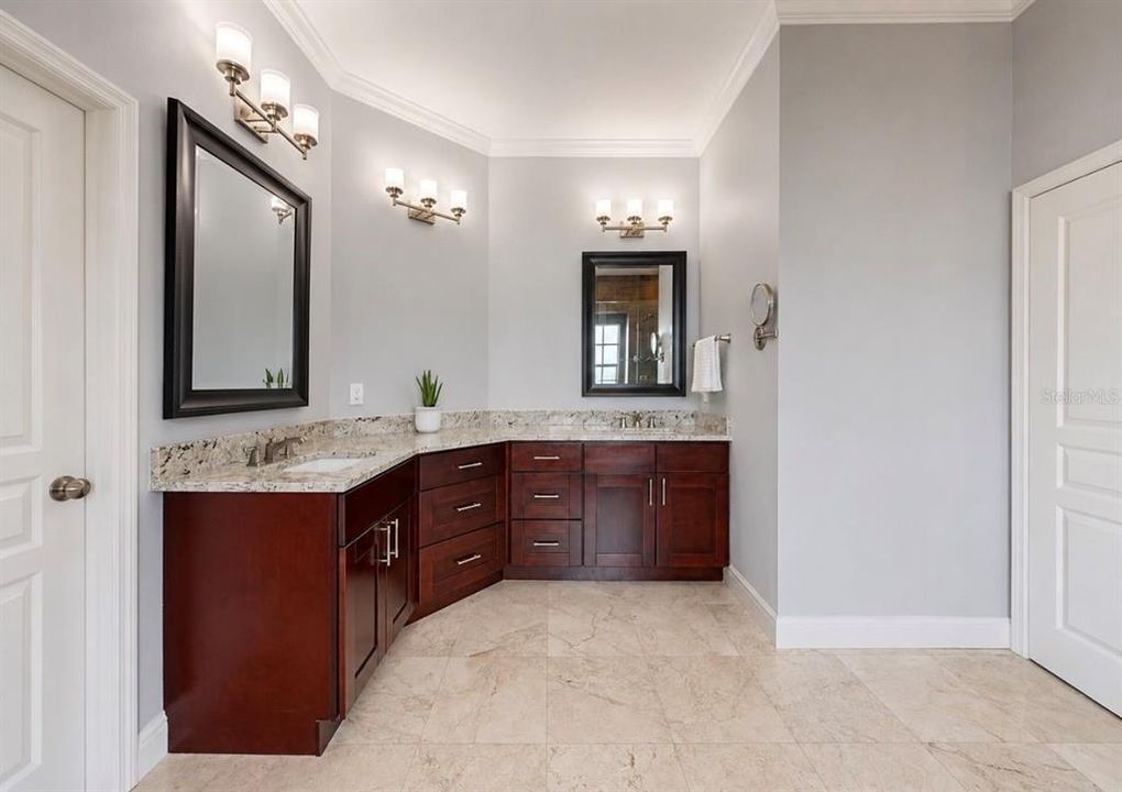 For Sale: $1,125,000 (4 beds, 3 baths, 3548 Square Feet)