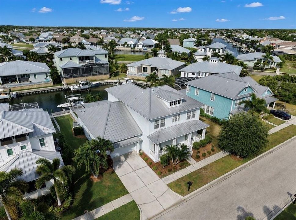 For Sale: $1,125,000 (4 beds, 3 baths, 3548 Square Feet)