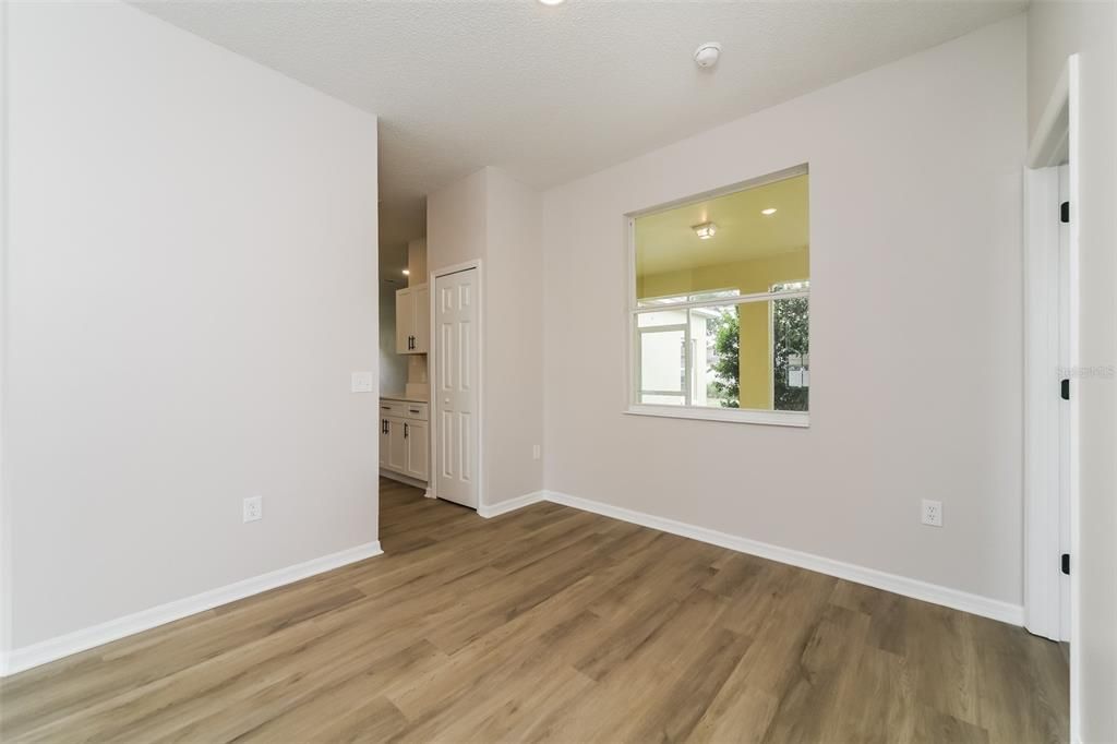 For Sale: $309,900 (3 beds, 2 baths, 1876 Square Feet)