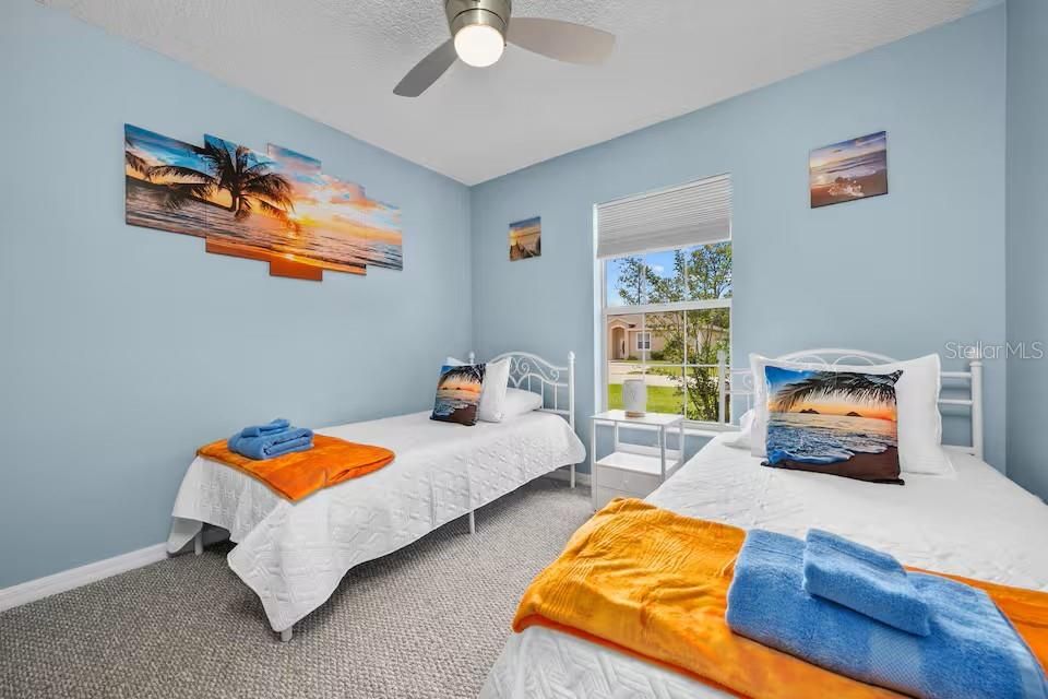 En Venta: $344,900 (3 camas, 2 baños, 1268 Pies cuadrados)