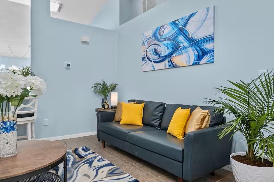 En Venta: $344,900 (3 camas, 2 baños, 1268 Pies cuadrados)