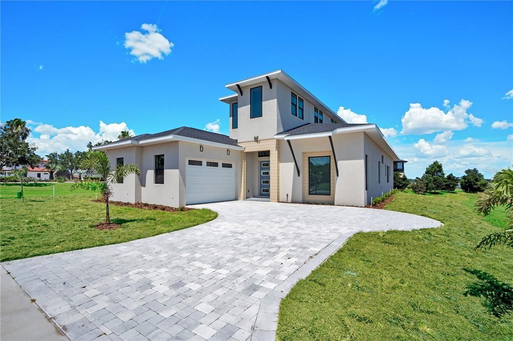 For Sale: $575,000 (4 beds, 3 baths, 3108 Square Feet)