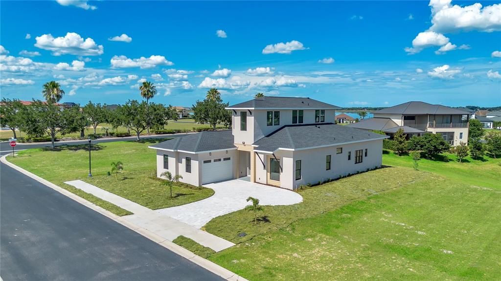 For Sale: $575,000 (4 beds, 3 baths, 3108 Square Feet)