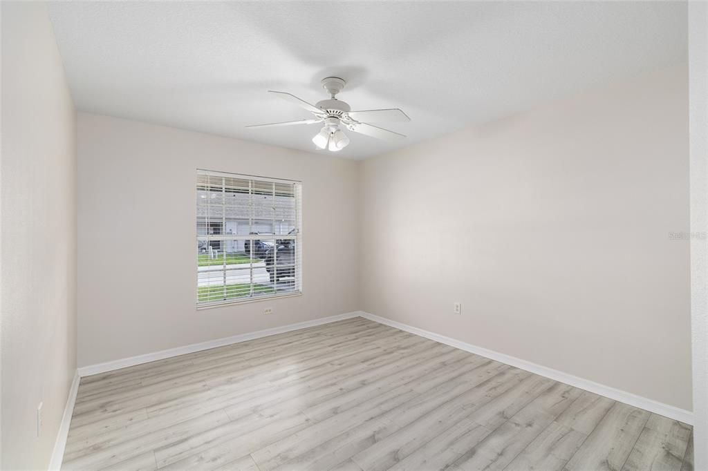 For Sale: $164,900 (3 beds, 2 baths, 1212 Square Feet)