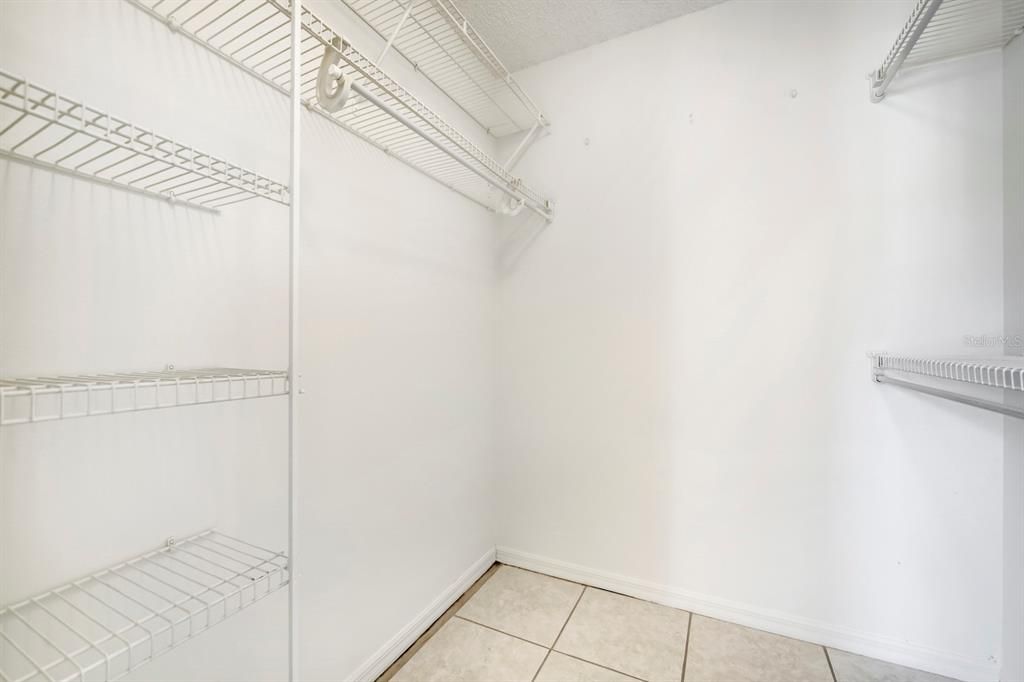 En Venta: $250,000 (3 camas, 2 baños, 1536 Pies cuadrados)