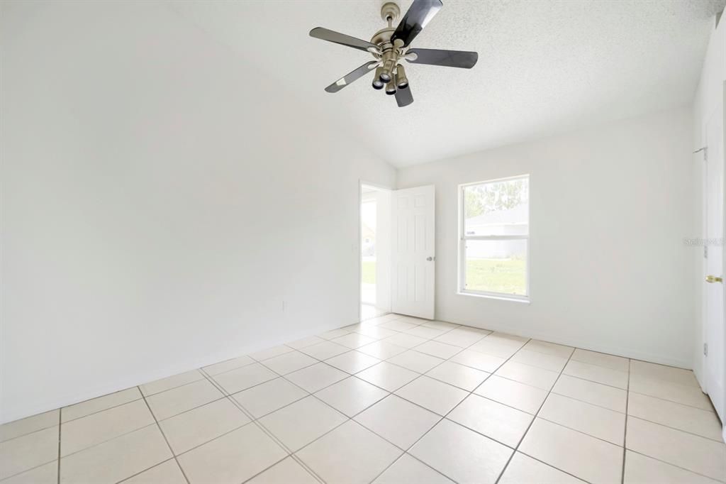 En Venta: $250,000 (3 camas, 2 baños, 1536 Pies cuadrados)