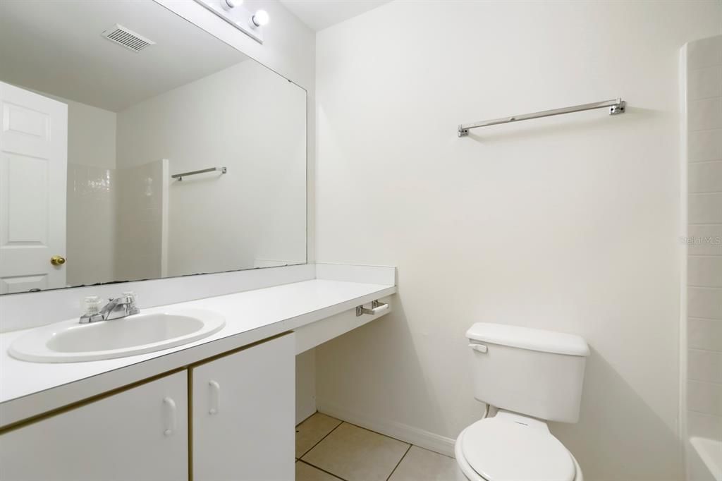 En Venta: $250,000 (3 camas, 2 baños, 1536 Pies cuadrados)