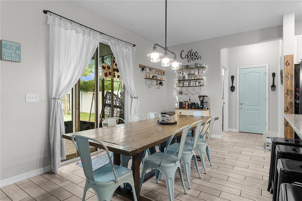 For Sale: $439,000 (4 beds, 2 baths, 2716 Square Feet)