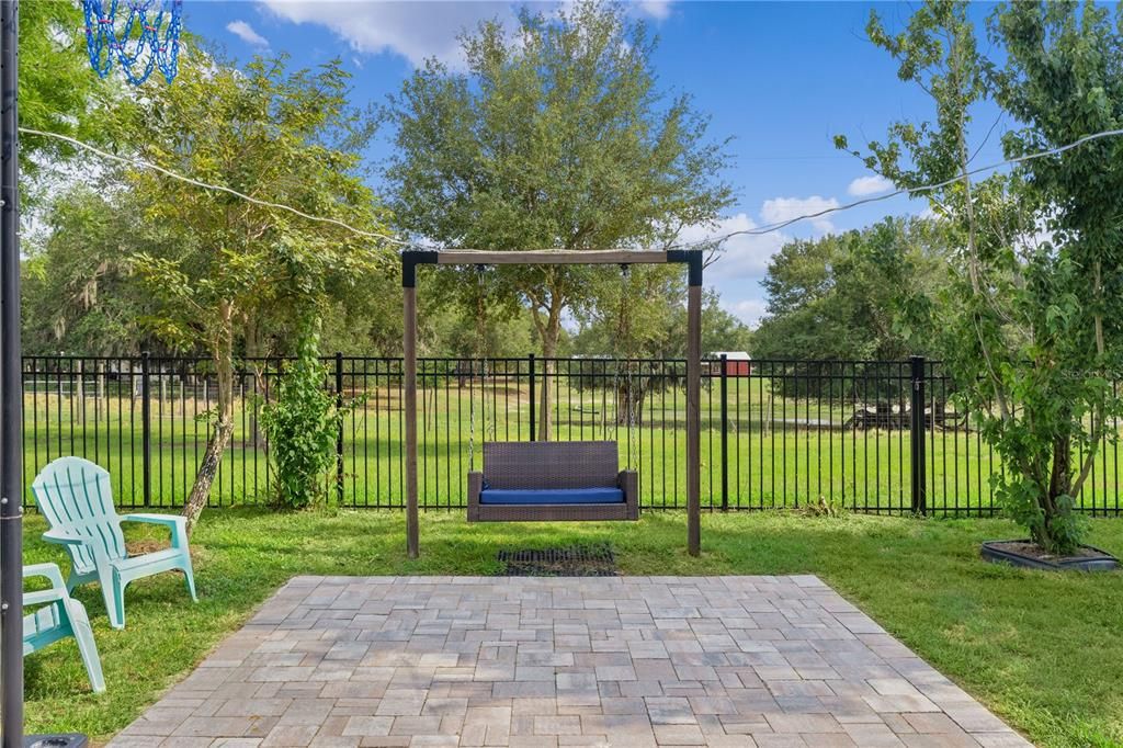 For Sale: $439,000 (4 beds, 2 baths, 2716 Square Feet)