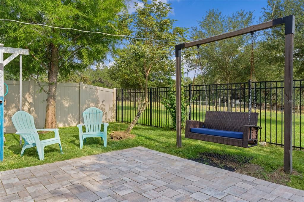 For Sale: $439,000 (4 beds, 2 baths, 2716 Square Feet)