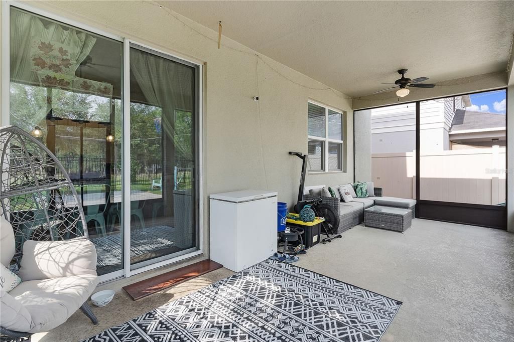For Sale: $439,000 (4 beds, 2 baths, 2716 Square Feet)