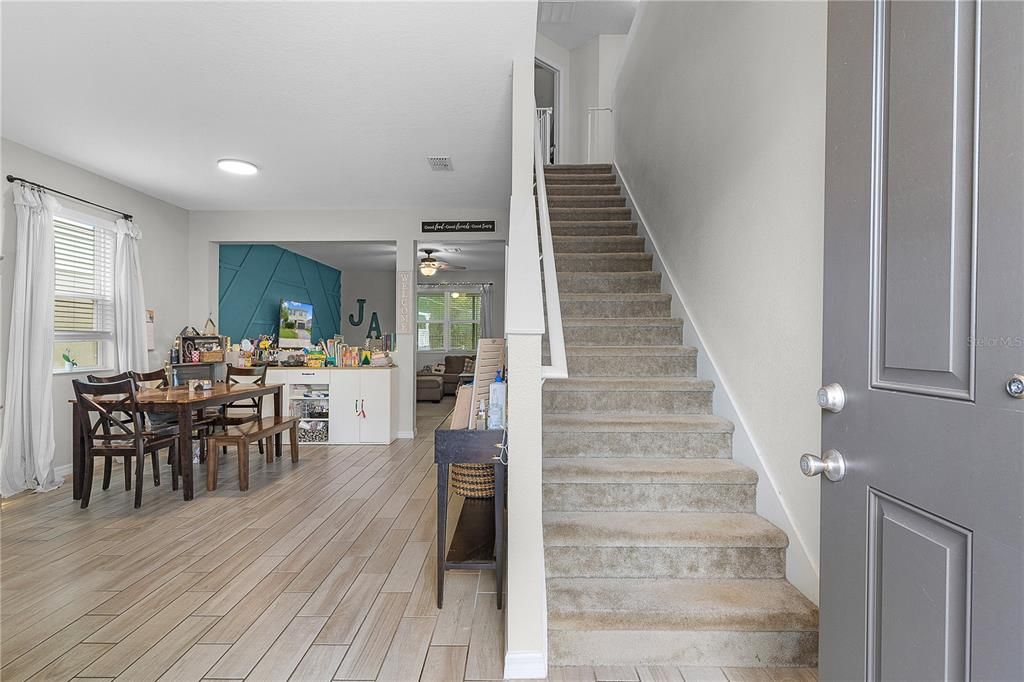 For Sale: $439,000 (4 beds, 2 baths, 2716 Square Feet)