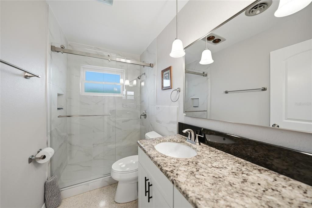 En Venta: $759,000 (2 camas, 3 baños, 1452 Pies cuadrados)