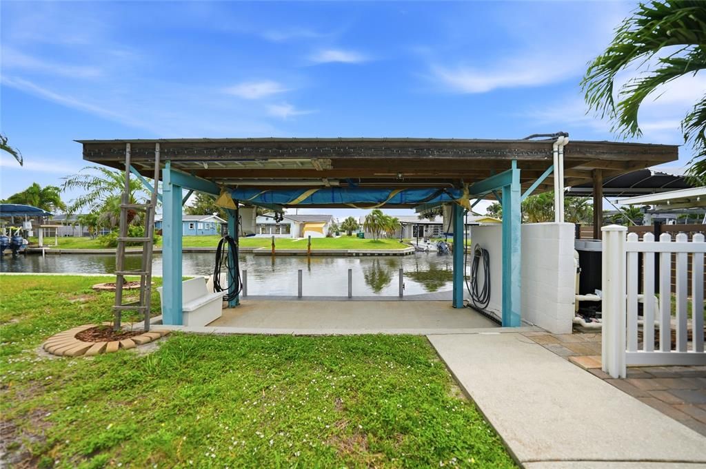 En Venta: $759,000 (2 camas, 3 baños, 1452 Pies cuadrados)