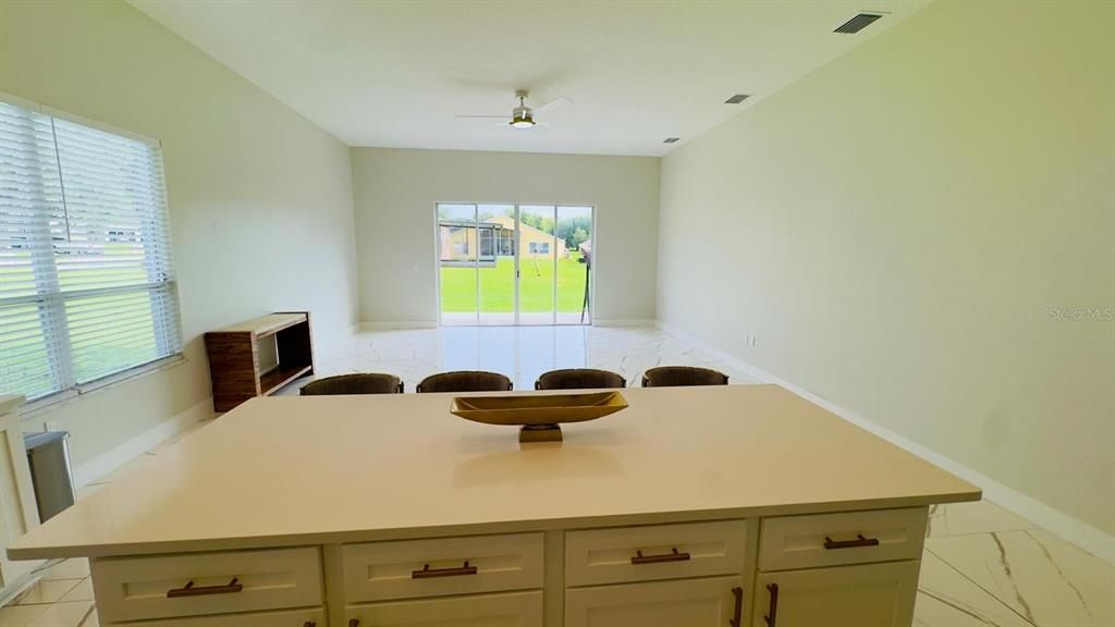For Sale: $479,000 (4 beds, 2 baths, 2263 Square Feet)