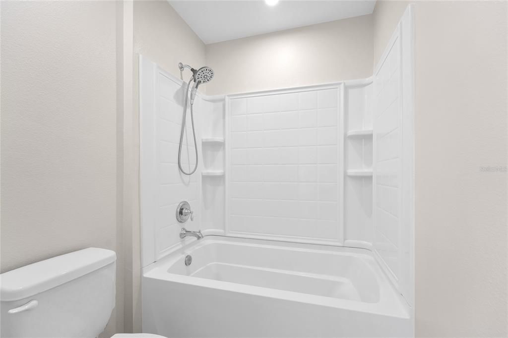 For Sale: $439,000 (4 beds, 2 baths, 2160 Square Feet)