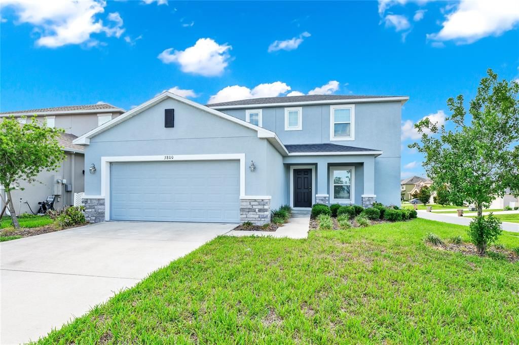 For Sale: $439,000 (4 beds, 2 baths, 2160 Square Feet)