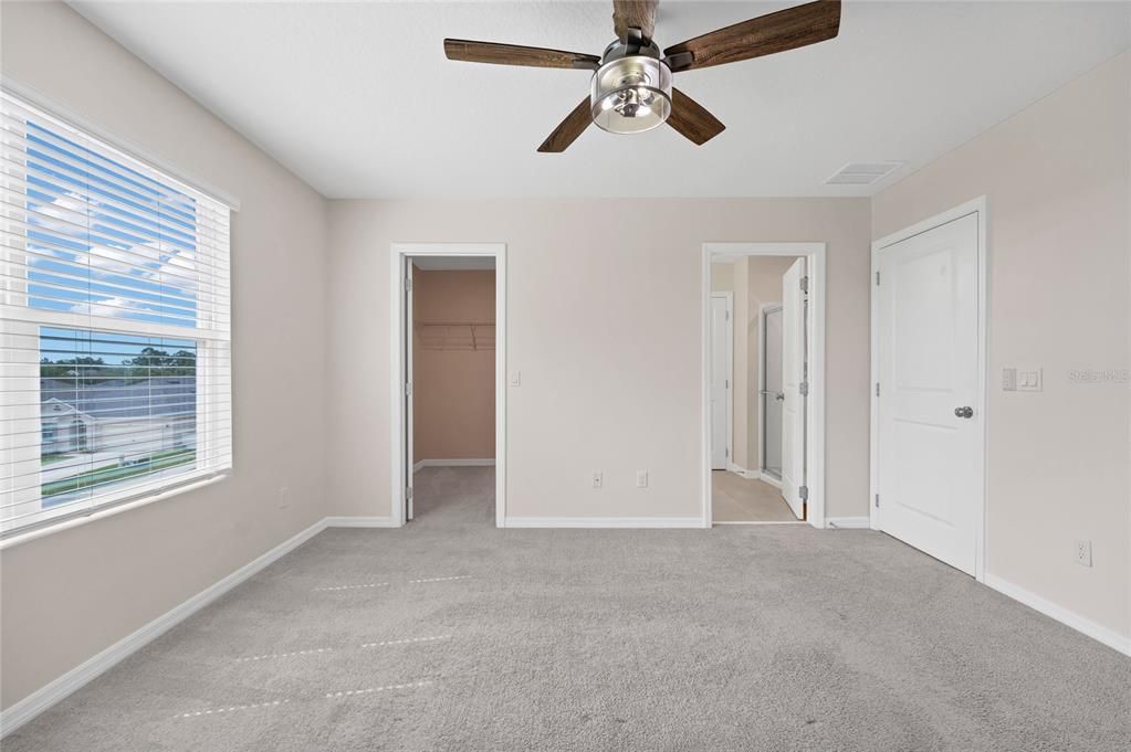 For Sale: $439,000 (4 beds, 2 baths, 2160 Square Feet)