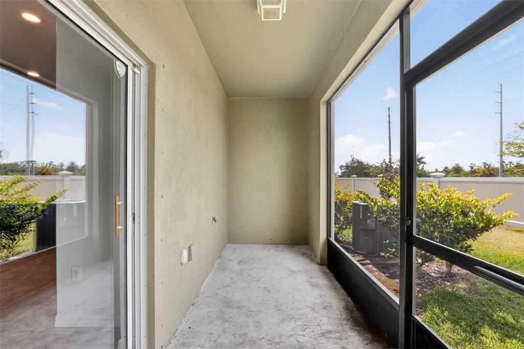 For Sale: $245,000 (3 beds, 2 baths, 1578 Square Feet)