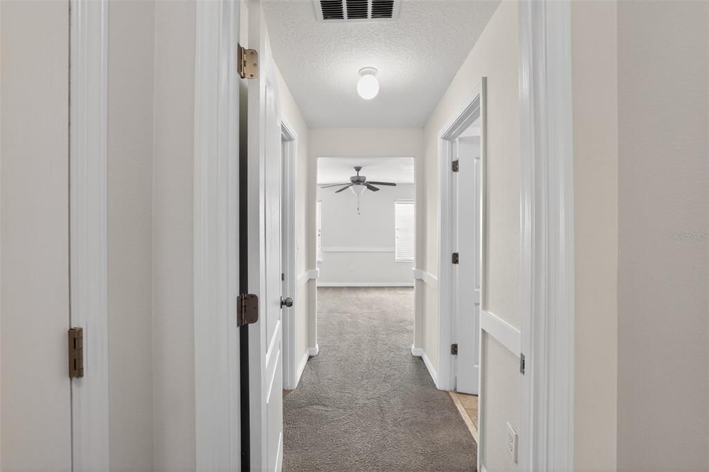 For Sale: $245,000 (3 beds, 2 baths, 1578 Square Feet)