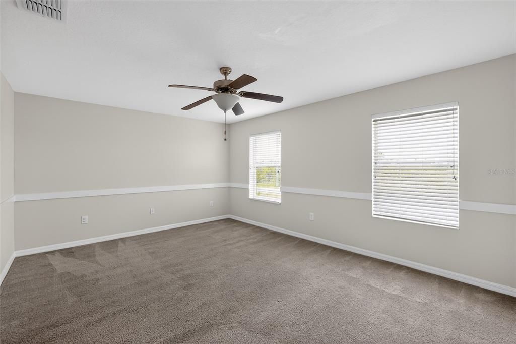 For Sale: $245,000 (3 beds, 2 baths, 1578 Square Feet)