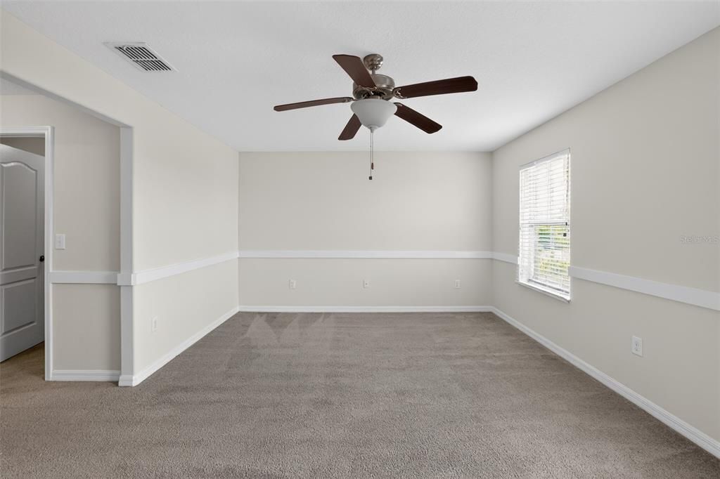 For Sale: $245,000 (3 beds, 2 baths, 1578 Square Feet)