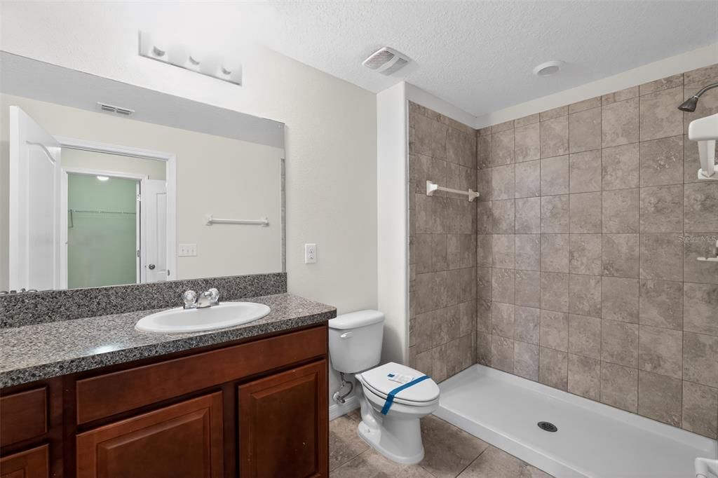 For Sale: $245,000 (3 beds, 2 baths, 1578 Square Feet)
