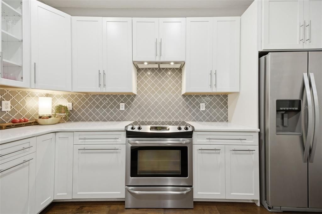 For Sale: $375,000 (2 beds, 2 baths, 1767 Square Feet)