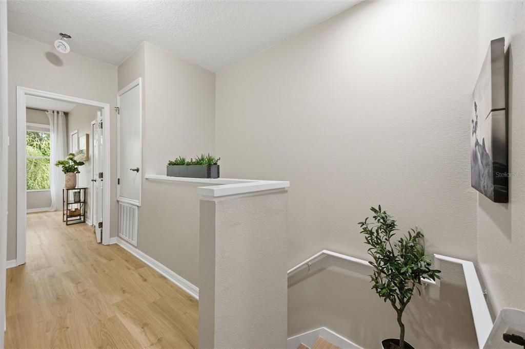 For Sale: $375,000 (2 beds, 2 baths, 1767 Square Feet)