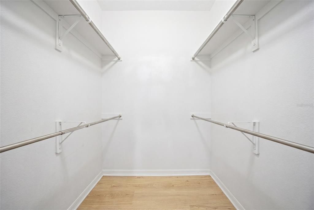For Sale: $375,000 (2 beds, 2 baths, 1767 Square Feet)