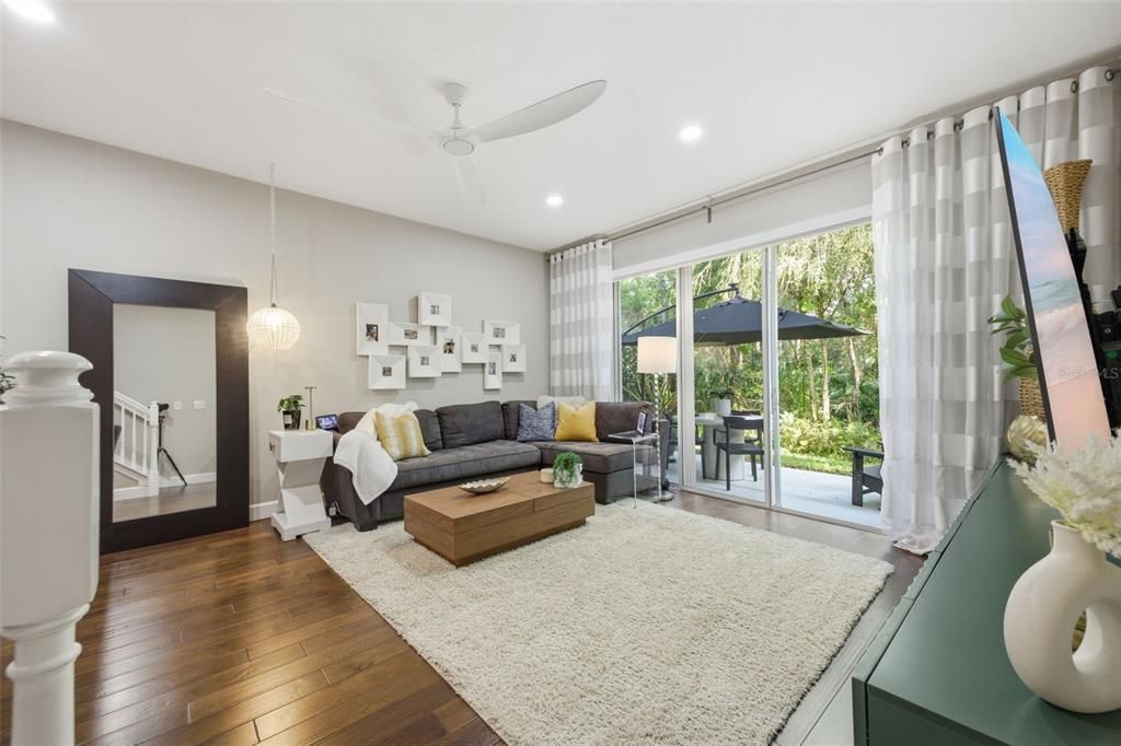 For Sale: $375,000 (2 beds, 2 baths, 1767 Square Feet)