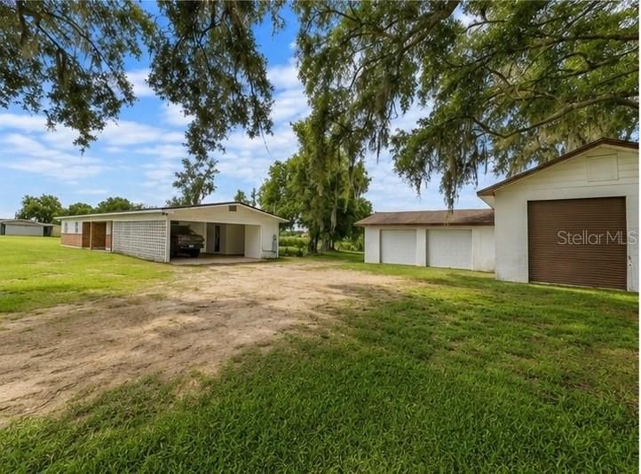 For Sale: $475,000 (4 beds, 2 baths, 1963 Square Feet)