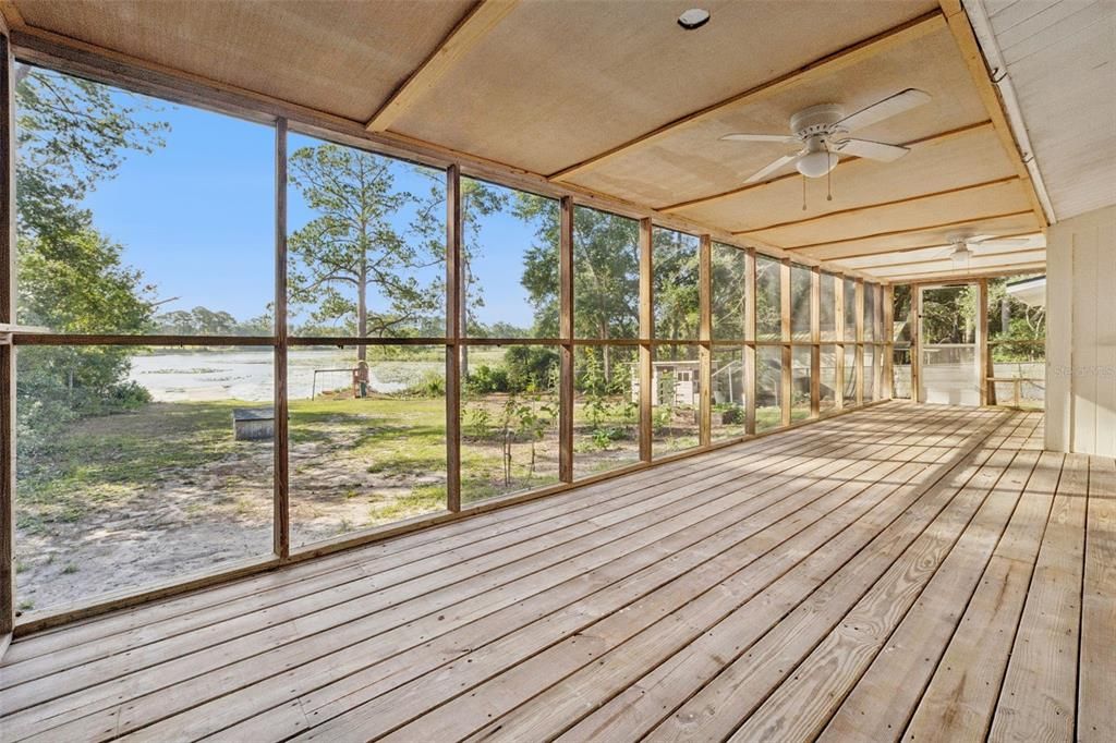 For Sale: $225,000 (3 beds, 2 baths, 1188 Square Feet)
